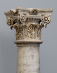 Colonna con volute e  rosette 1