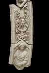 Rilievo con angelo con cartiglio dall'archivolto destro della Porta della Mandorla