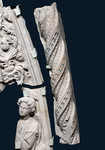 Frammento di colonnina tortile dell'arco della Porta della Mandorla