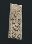 Frammento cornice architettonica dalla facciata arnolfiana con motivi fitomorfi ed efflorescenze