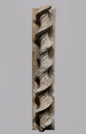 Colonnina tortile addossata