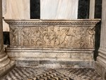 Sarcofago tardo antico, detto 'della fioraia', sepolcro di Giovanni da Velletri