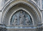 Statua Angelo adorante sinistro Porta dei Canonici di Niccolò di Pietro Lamberti