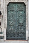 Porta bronzea centrale della Cattedrale