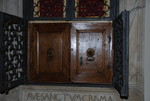 Sportelli in legno del tabernacolo della Cripta di S. Zanobi