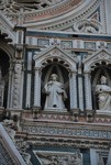 San Tommaso dalla Galleria degli Apostoli sulla facciata di Santa Maria del Fiore