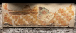 Frammento di dipinto murale con finti tendaggi gialli e sinopie