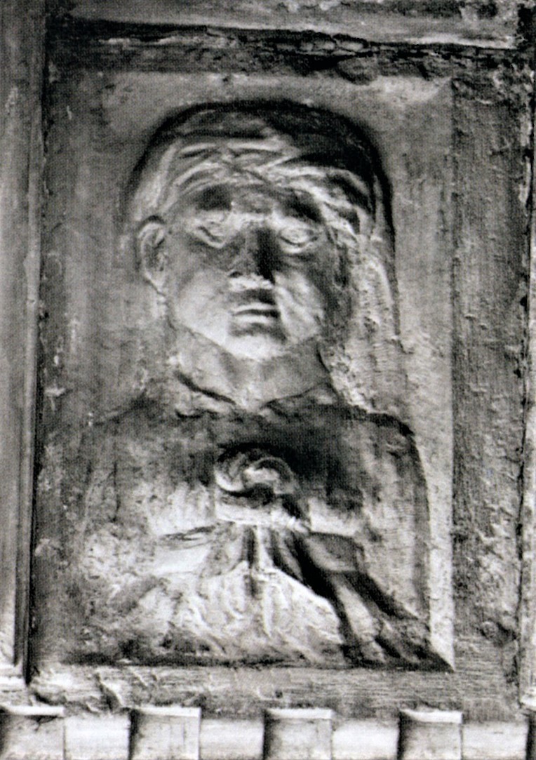 Rilievo Busto muliebre