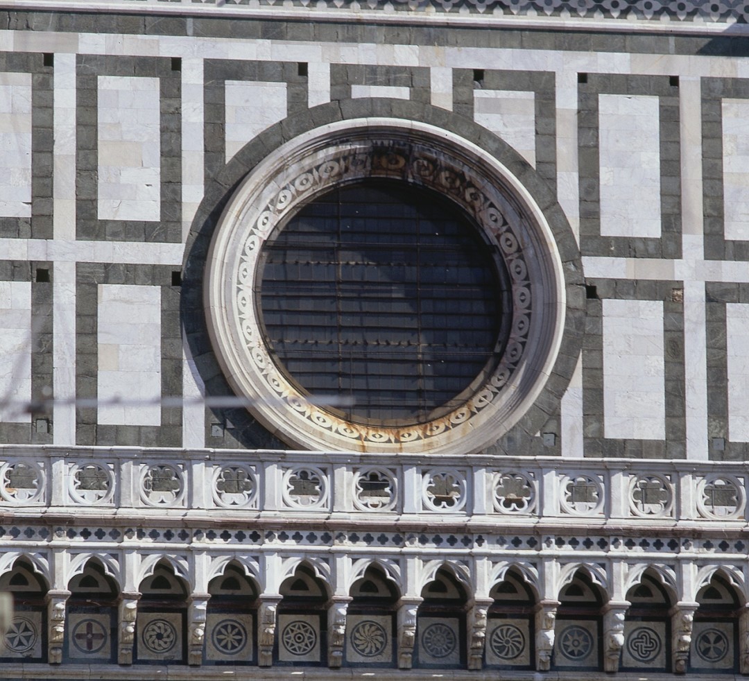 Oculo quarto da sinistra del fianco meridionale della Cattedrale