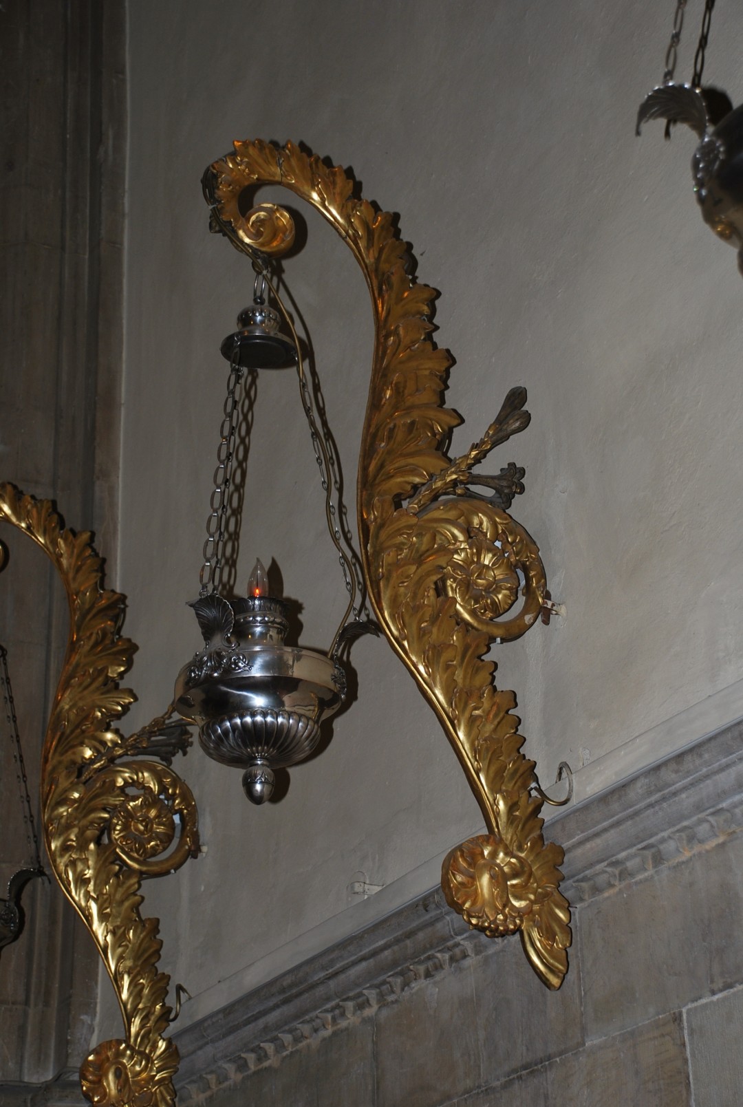 Lampade pensili della Cappella della SS. Concezione