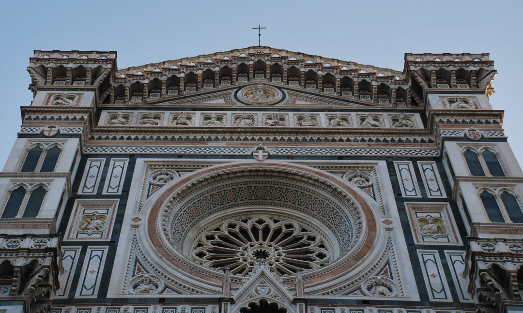 Timpano della cuspide centrale della Cattedrale