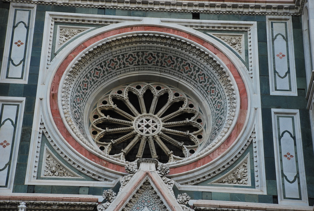 Rosone sinistro della Cattedrale