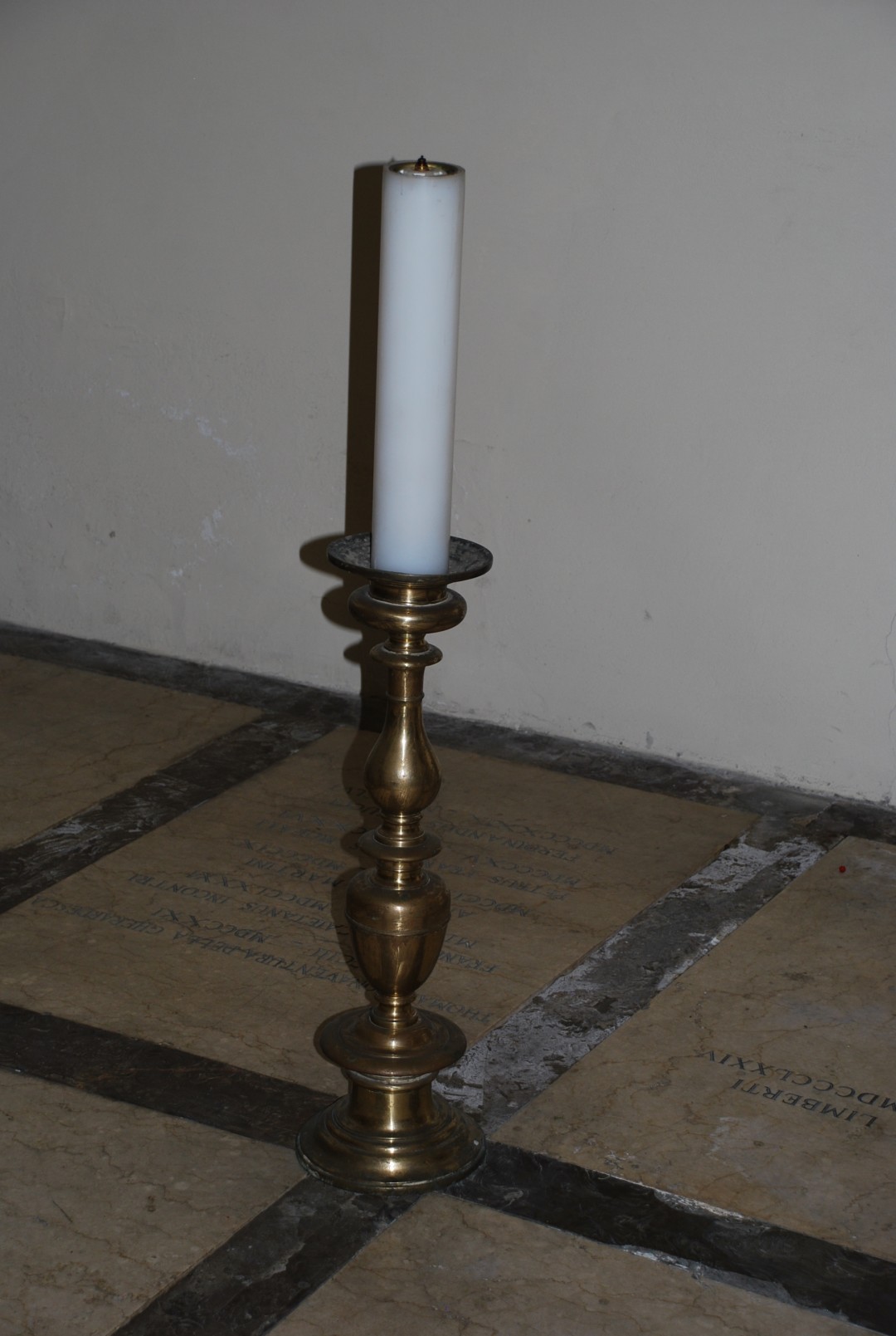 Candelieri della Cripta di S. Zanobi